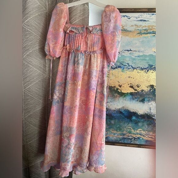 For love and lemons light multicolored dress with rods on the top part size XS - Picture 5 of 16